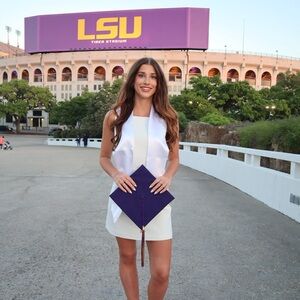 Meet your Posher, Allison